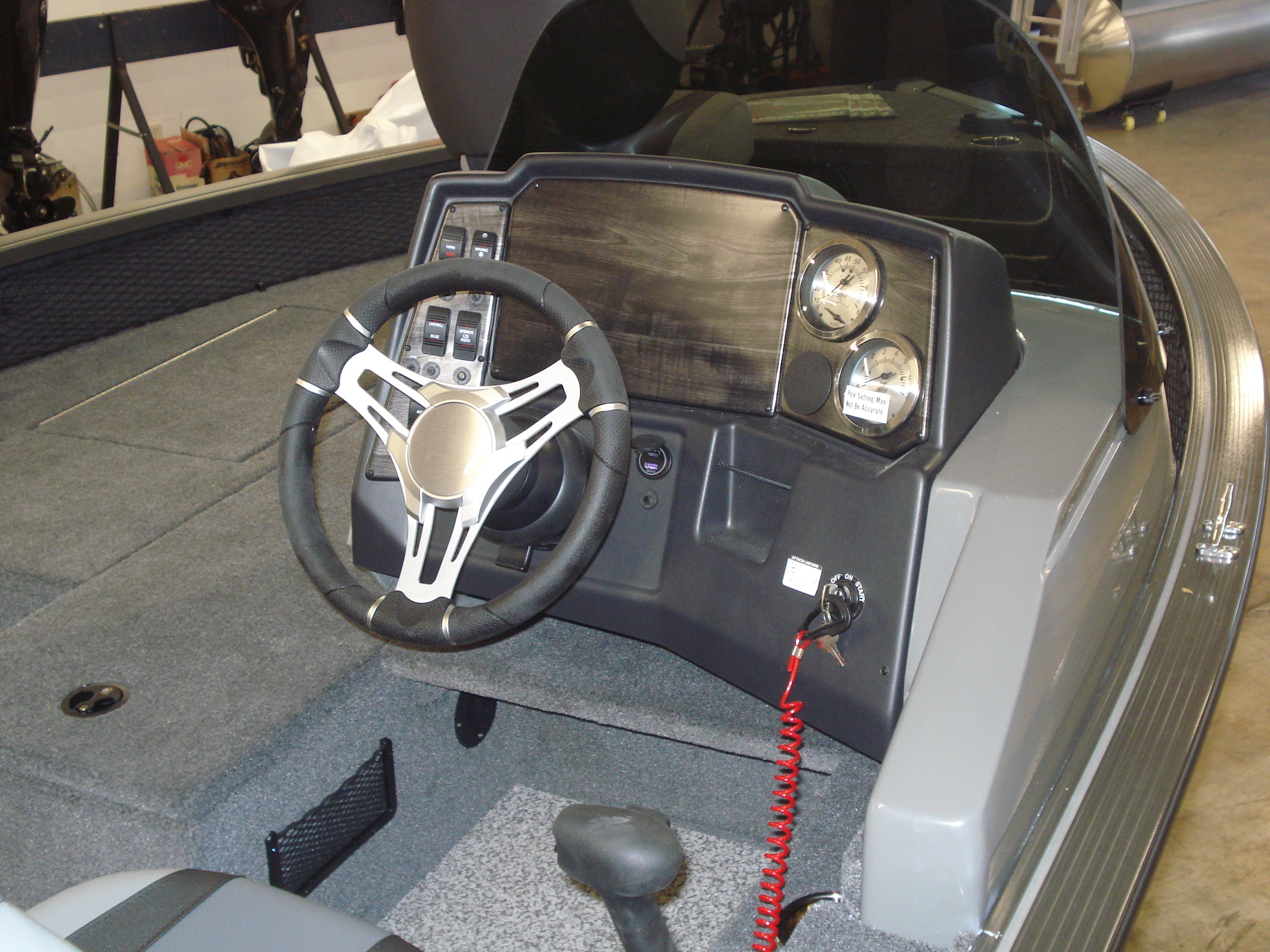 2025 MirroCraft 1771 Side Console Aggressor Pro MX 2